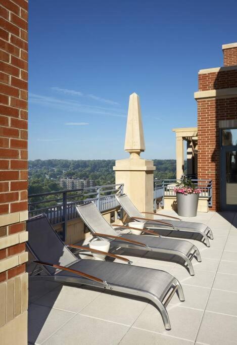 Pentagon City Comfort Modern Stay Arlington Exterior photo